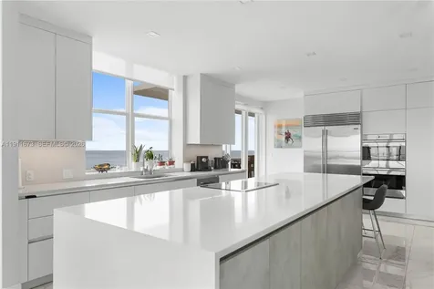 5001 Collins Avenue Miami Beach FL 33140