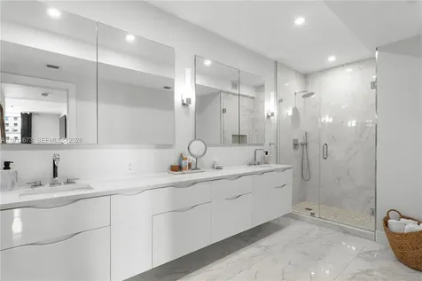 5001 Collins Avenue Miami Beach FL 33140