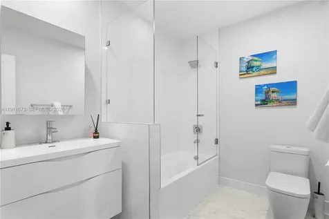 5001 Collins Avenue Miami Beach FL 33140