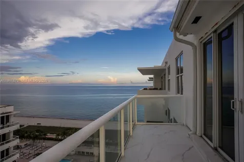 5001 Collins Avenue Miami Beach FL 33140