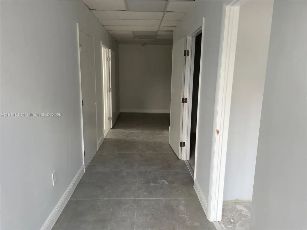 5845 Hollywood Boulevard Hollywood FL 33021