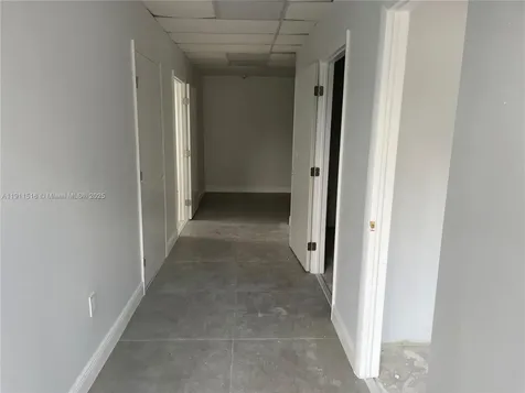 5845 Hollywood Boulevard Hollywood FL 33021