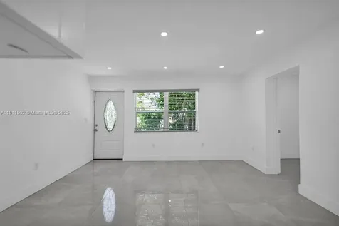 17961 NW 2nd Place Miami Gardens FL 33169