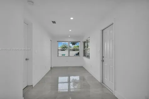 17961 NW 2nd Place Miami Gardens FL 33169