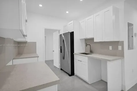 17961 NW 2nd Place Miami Gardens FL 33169