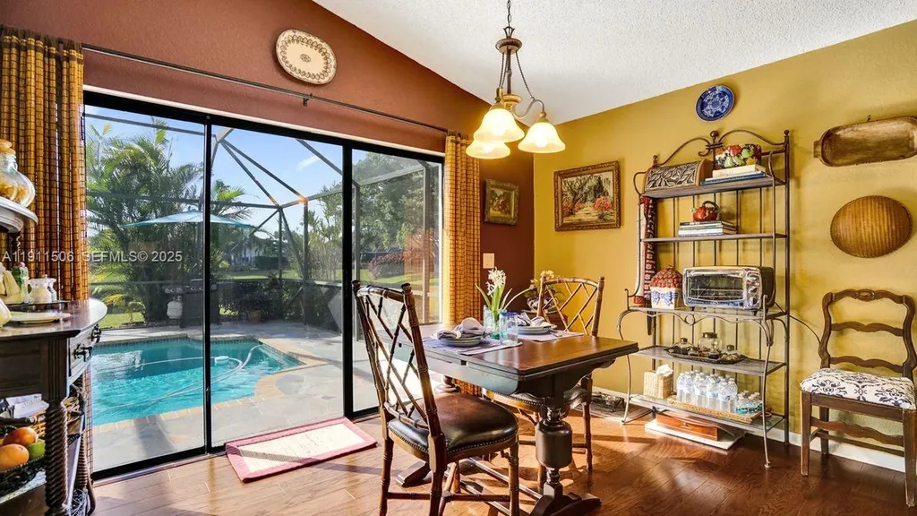 10858 White Aspen Lane Boca Raton FL 33428