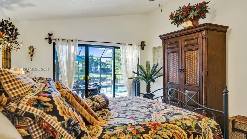 10858 White Aspen Lane Boca Raton FL 33428