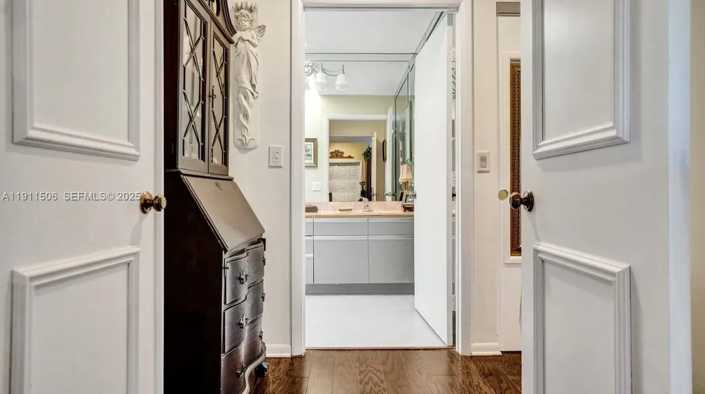 10858 White Aspen Lane Boca Raton FL 33428