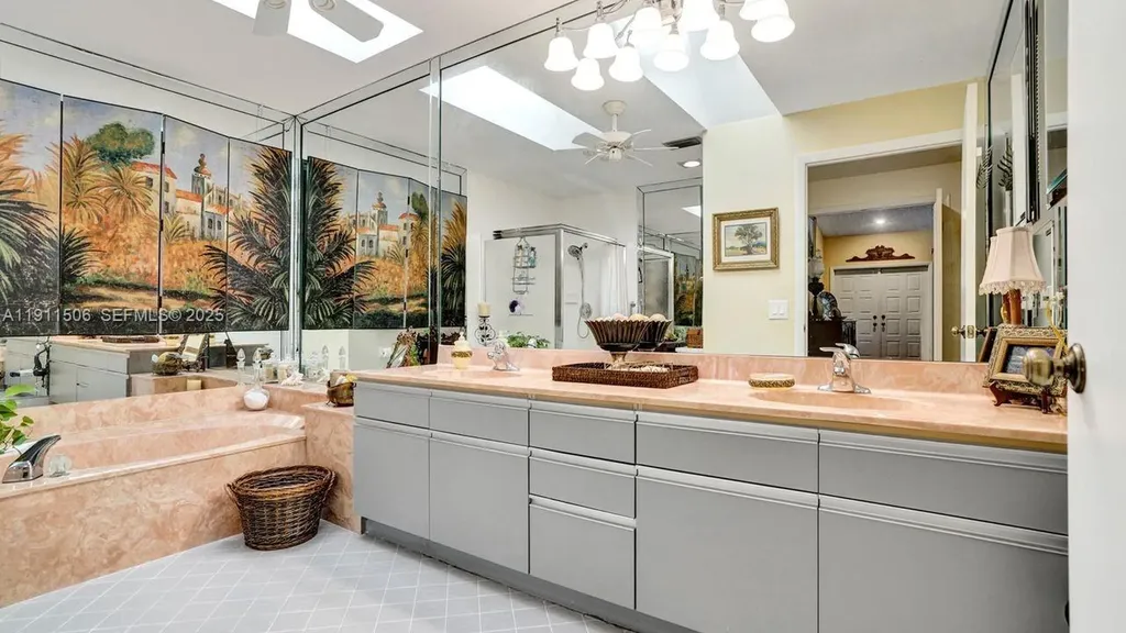 10858 White Aspen Lane Boca Raton FL 33428