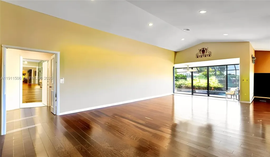 10858 White Aspen Lane Boca Raton FL 33428