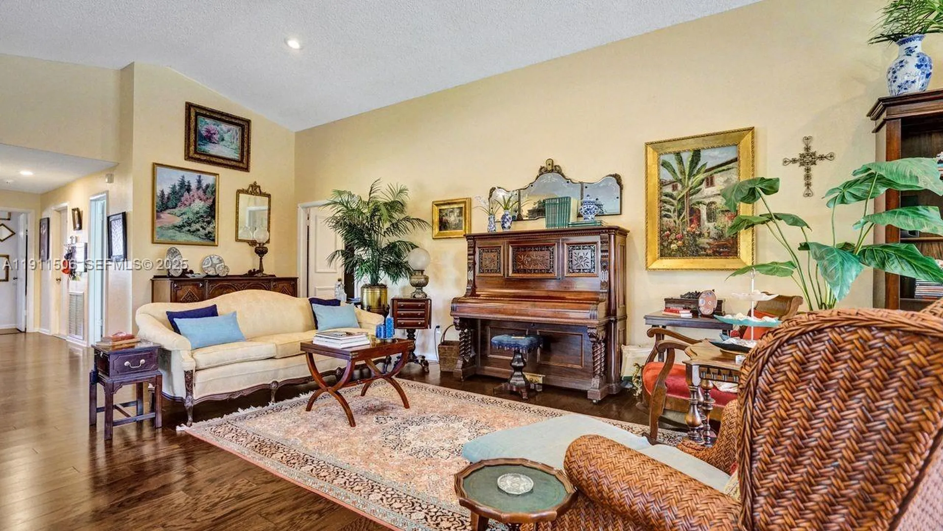 10858 White Aspen Lane Boca Raton FL 33428