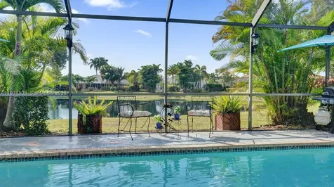 10858 White Aspen Lane Boca Raton FL 33428