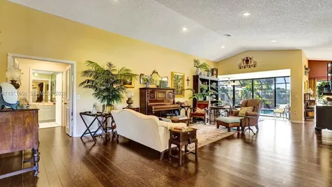 10858 White Aspen Lane Boca Raton FL 33428