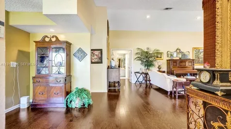 10858 White Aspen Lane Boca Raton FL 33428