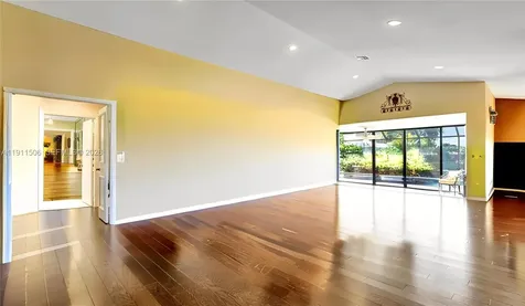 10858 White Aspen Lane Boca Raton FL 33428