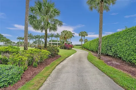 10858 White Aspen Lane Boca Raton FL 33428