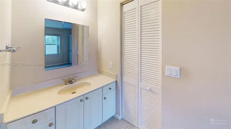 9301 Sunrise Lakes Boulevard Sunrise FL 33322
