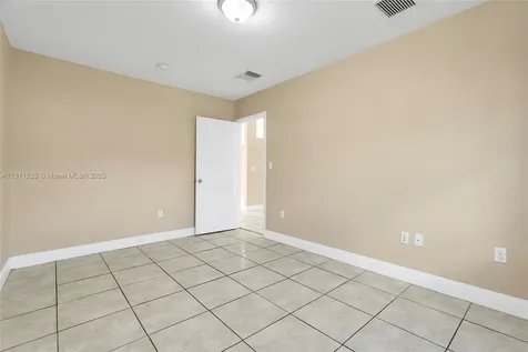 14632 SW 172nd Lane Miami FL 33177