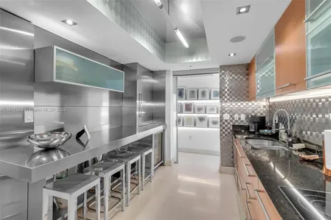 400 Alton Road Miami Beach FL 33139