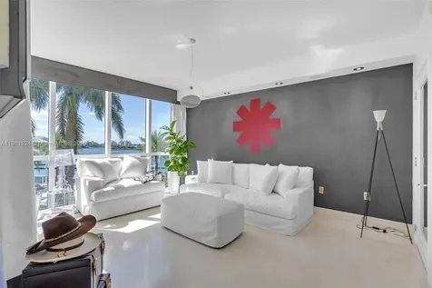 400 Alton Road Miami Beach FL 33139