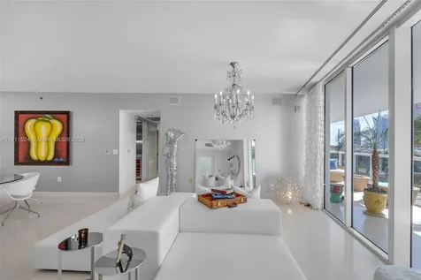 400 Alton Road Miami Beach FL 33139