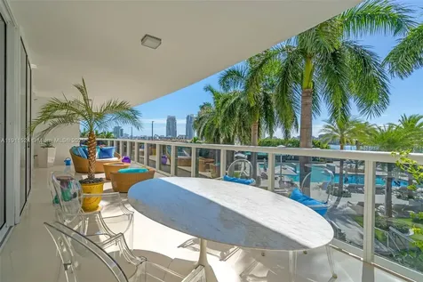 400 Alton Road Miami Beach FL 33139