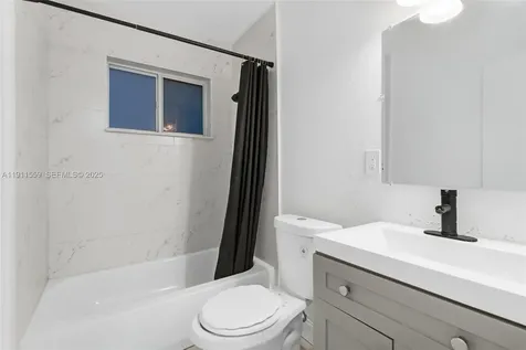 4530 SW 25th Street West Park FL 33023