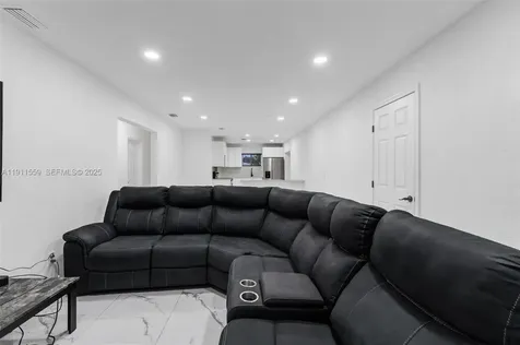 4530 SW 25th Street West Park FL 33023