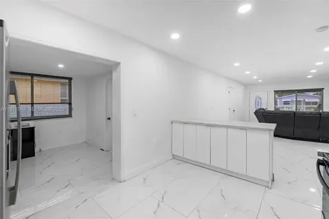 4530 SW 25th Street West Park FL 33023