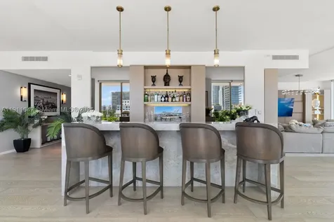 300 Collins Avenue Miami Beach FL 33139