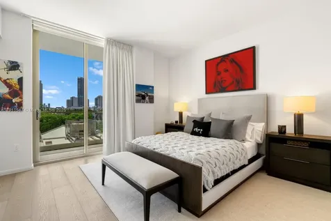 300 Collins Avenue Miami Beach FL 33139
