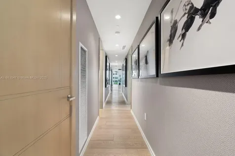 300 Collins Avenue Miami Beach FL 33139