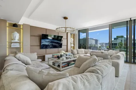 300 Collins Avenue Miami Beach FL 33139