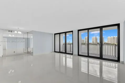 17720 N Bay Road Sunny Isles Beach FL 33160