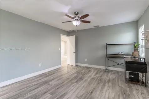 11710 NW 41st Street Sunrise FL 33323