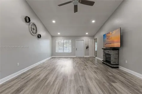 11710 NW 41st Street Sunrise FL 33323