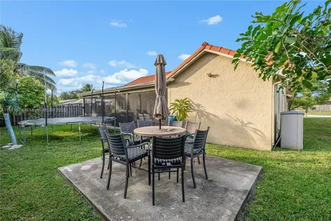 11710 NW 41st Street Sunrise FL 33323