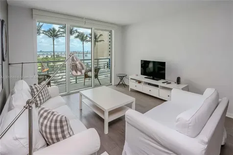 325 S Biscayne Boulevard Miami FL 33131