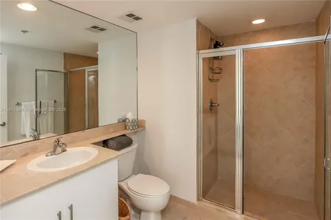 325 S Biscayne Boulevard Miami FL 33131