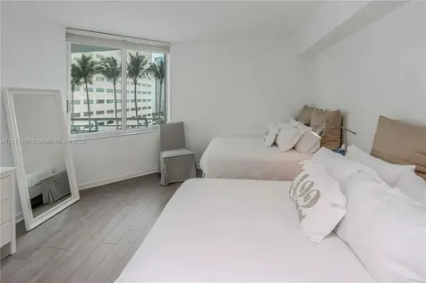 325 S Biscayne Boulevard Miami FL 33131