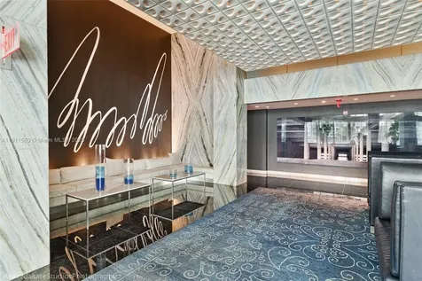 325 S Biscayne Boulevard Miami FL 33131