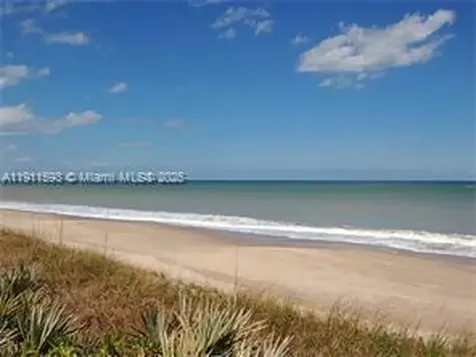1815 Mooringline Drive Vero Beach FL 32963