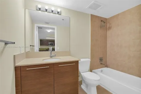 2681 N Flamingo Road Sunrise FL 33323
