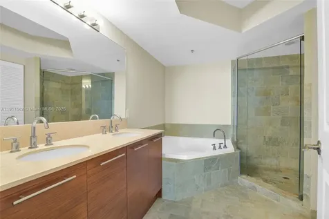 2681 N Flamingo Road Sunrise FL 33323