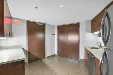 2681 N Flamingo Road Sunrise FL 33323