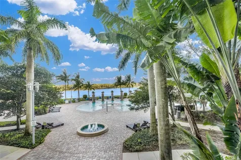 2681 N Flamingo Road Sunrise FL 33323