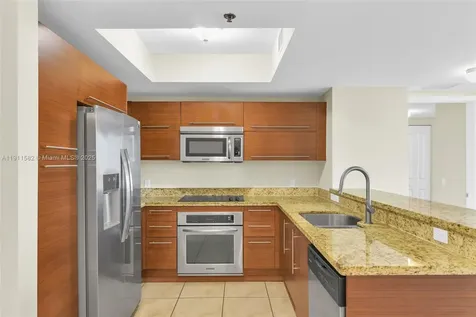 2681 N Flamingo Road Sunrise FL 33323