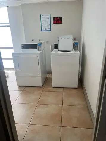 1825 W 44th Place Hialeah FL 33012
