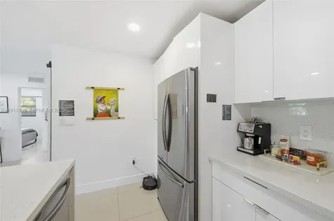 1464 NE 28th Street Pompano Beach FL 33064