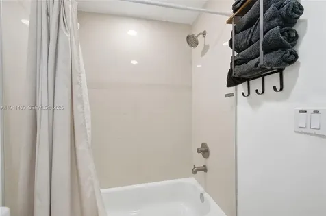 1464 NE 28th Street Pompano Beach FL 33064